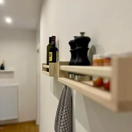 Grosse Stilvolle Altbauwohnung Im Herzen Von Bis 6 Personen * Passau